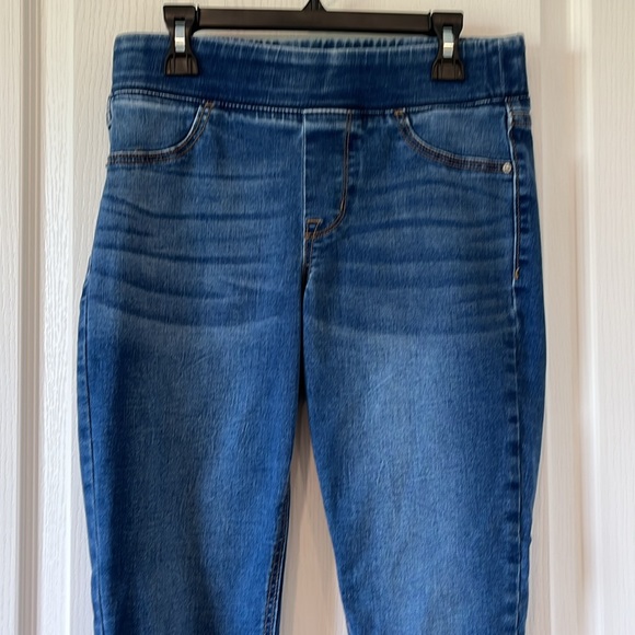 🌻3/$15 Old Navy Rockstar Jeggings-4 - Picture 2 of 9